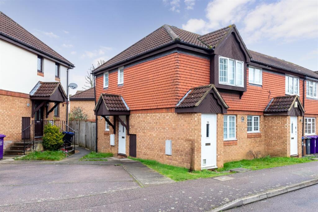 Main image of property: Horace Gay Gardens, Letchworth Garden City