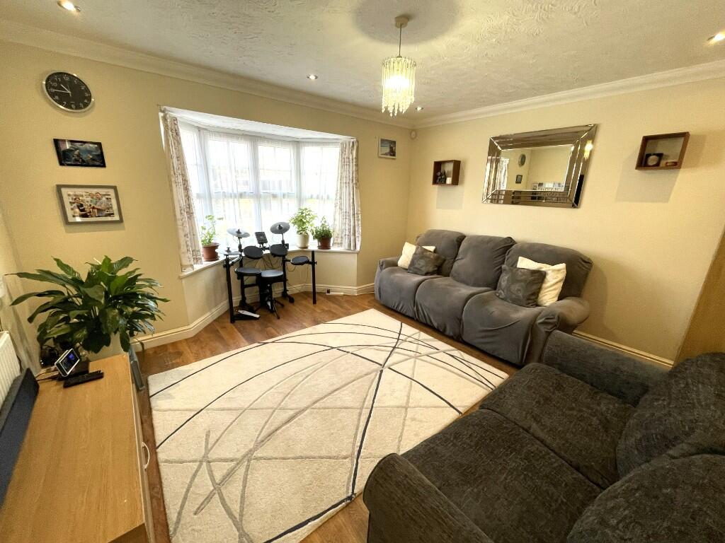 Coldeaton Lane, Milton Keynes, Buckinghamshire, MK4 photo 2