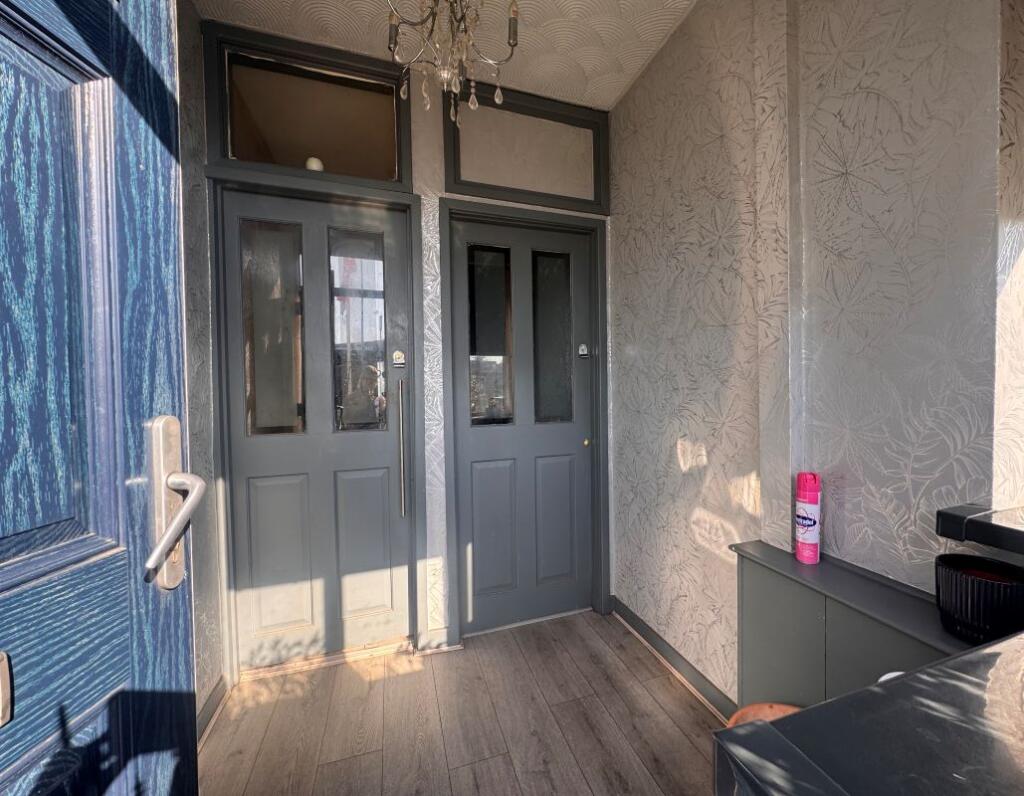 Flats 1 & 2, 357A Edge Lane, Fairfield, Liverpool, Liverpool, L7 9LG - View 3