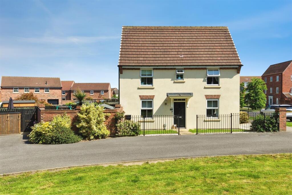 House in Anlaby, Anlaby with Anlaby Common