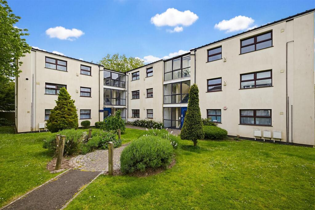Main image of property: Raglan Road, Plymouth