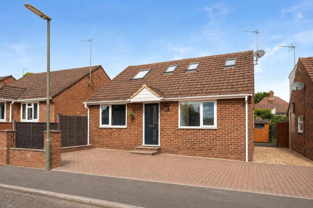 Main image of property: Coopers Rise, Godalming, Surrey, GU7