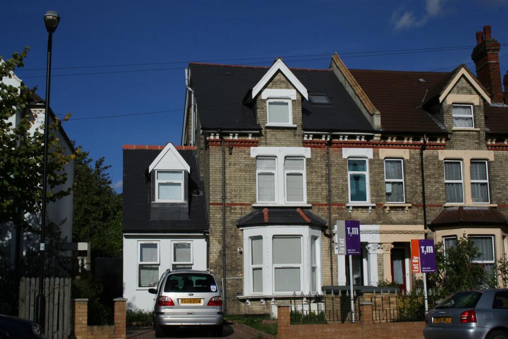Main image of property: Gleneldon Road, Streatham, SW16