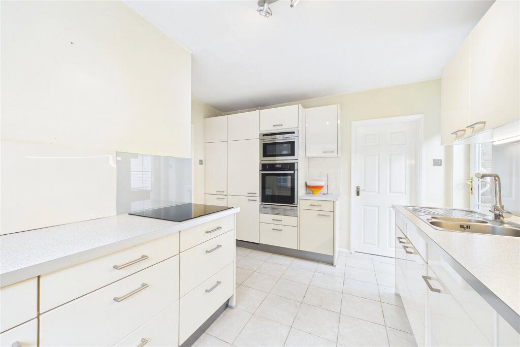 House in Woking, Surrey - More
