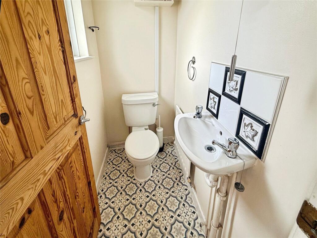 Jubilee Way, Blandford, Dorset, DT11 photo 2