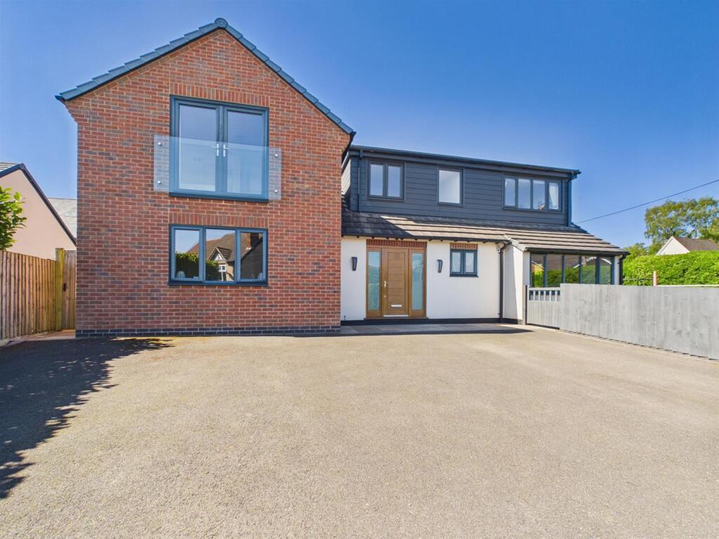4-bed detached on Nether Close Duffield, Belper, Derbyshire, £750,000