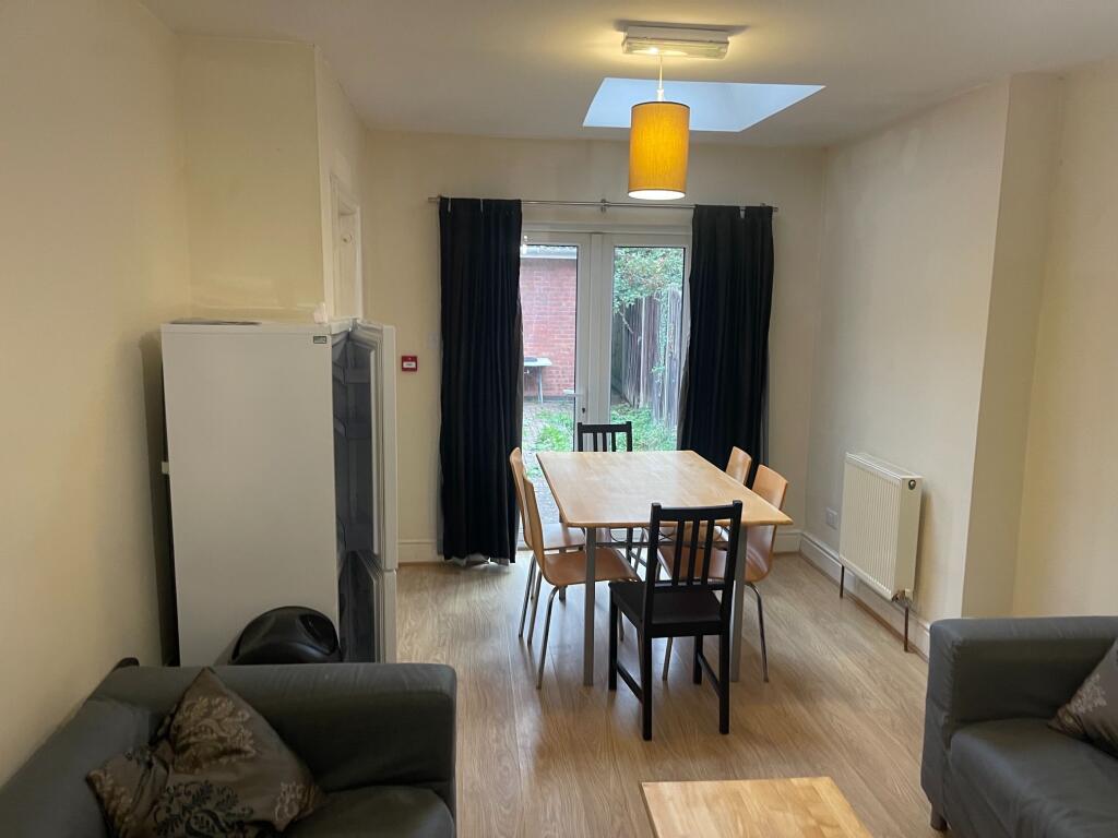 Main image of property: Wathen Road, CV32 5UY