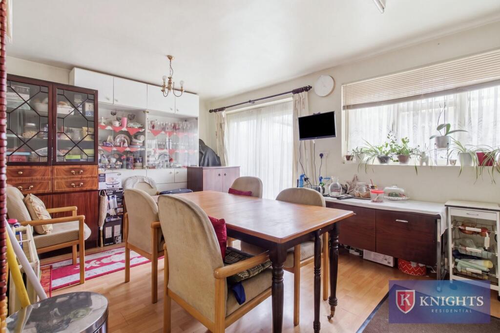 House in London - View 4