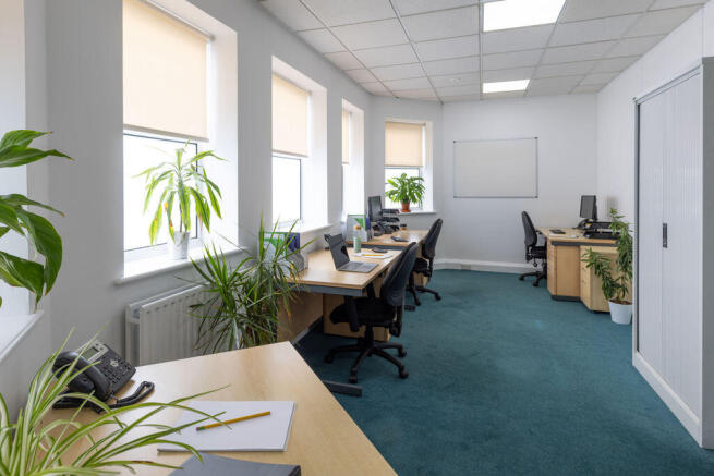 5 Person Office To Rent Hitchin