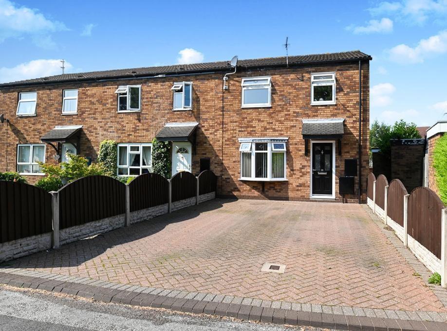 Main image of property: Inveraray Close, Sinfin, Derby