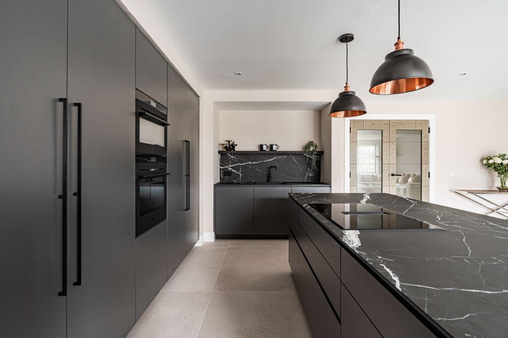 House in Edinburgh - View 4