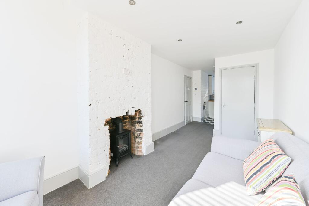 Apartment in London - View 4