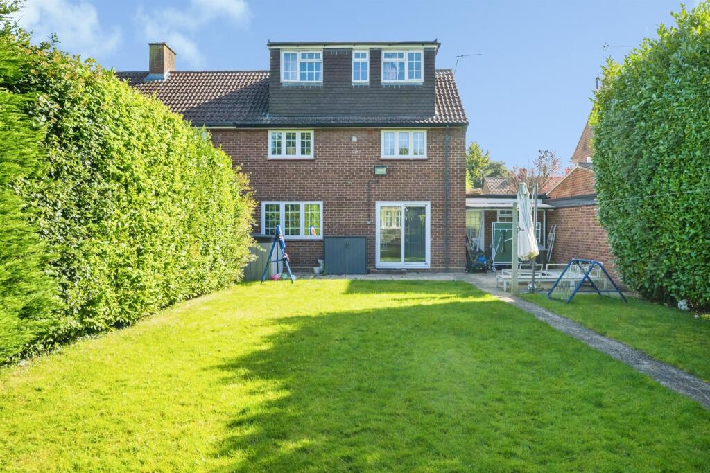 Additional image 23 of Manor Road, London Colney, St. Albans