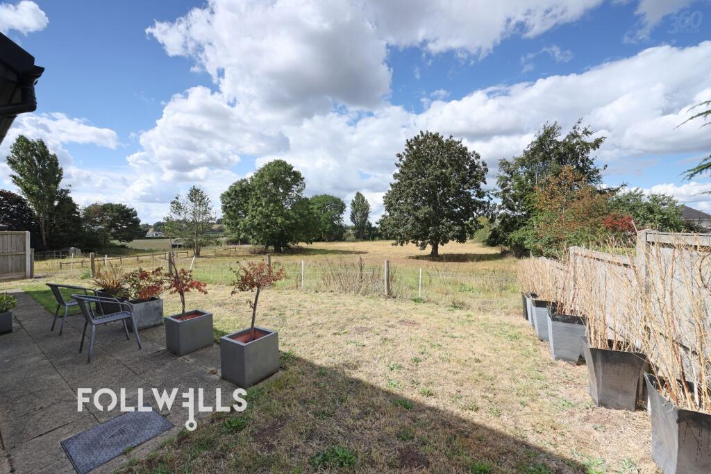 House in Newcastle-under-Lyme, Audley Rural - View 4