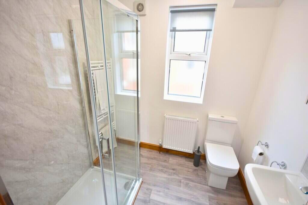 House in Exeter - View 2