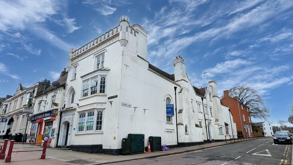 Main image of property: 2 Sheaf Street & 1 Tavern Lane, Daventry, Northamptonshire, NN11