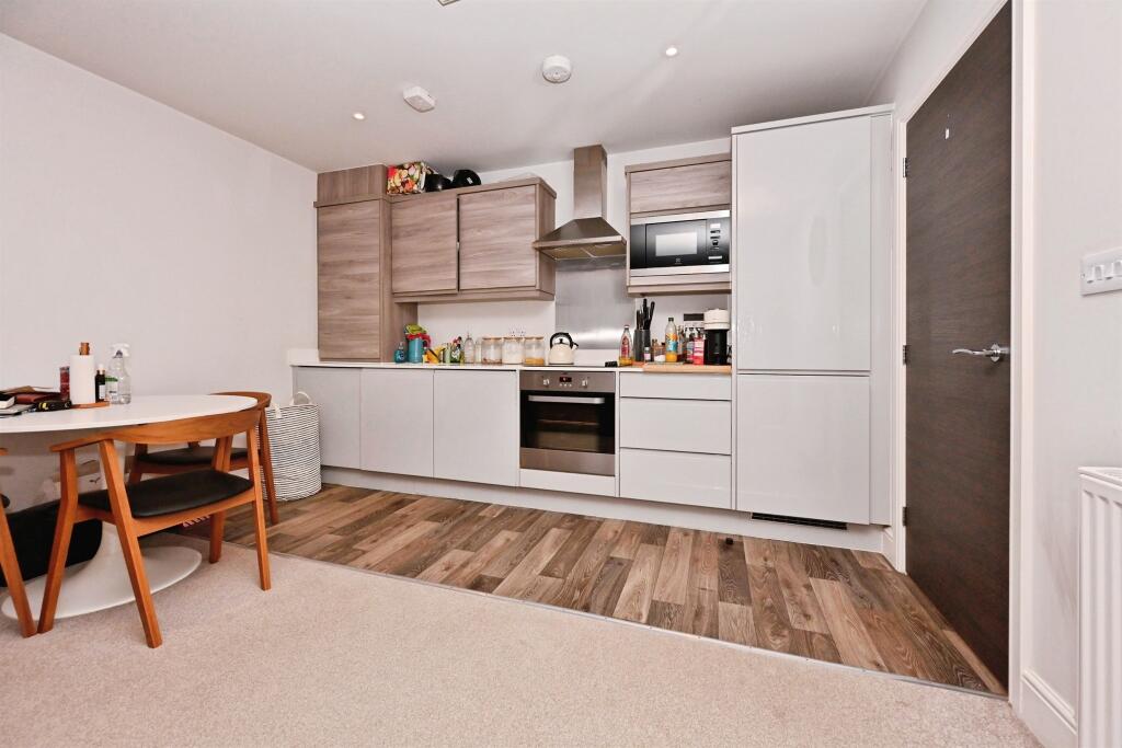 Additional image 3 of Soothouse Spring, St. Albans