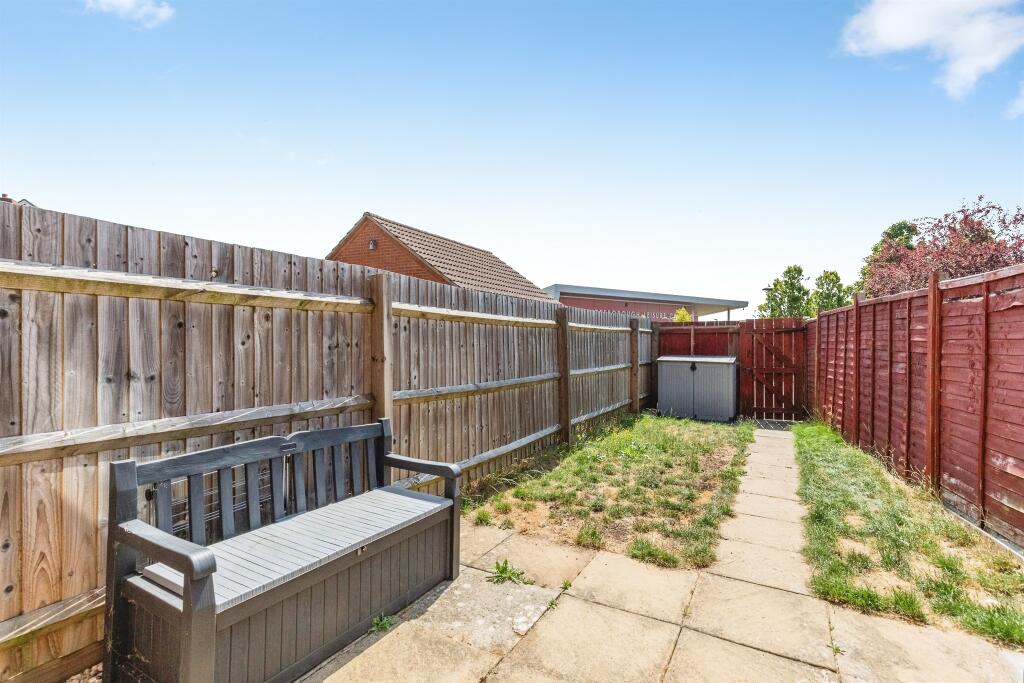 House in Desborough, North Northamptonshire - View 4
