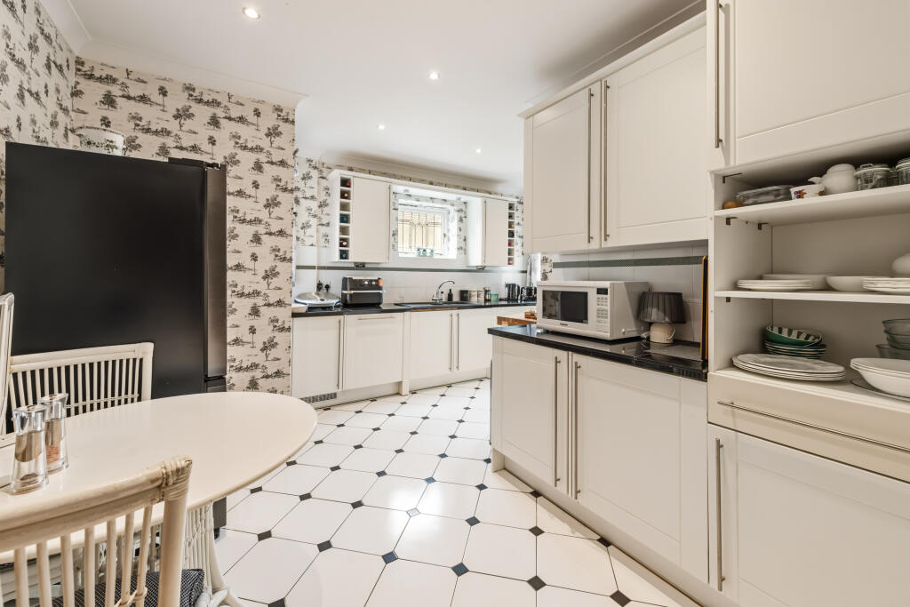 Warwick Road, Solihull, B91 photo 5