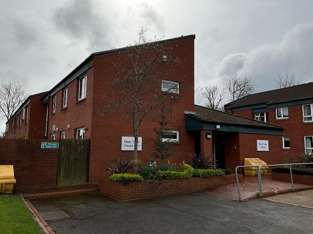 Main image of property: OVER 55's - Flat 10, Mary Tozer House, 47 Lydgate Lane, Broomhill, Sheffield, S10 5FH
