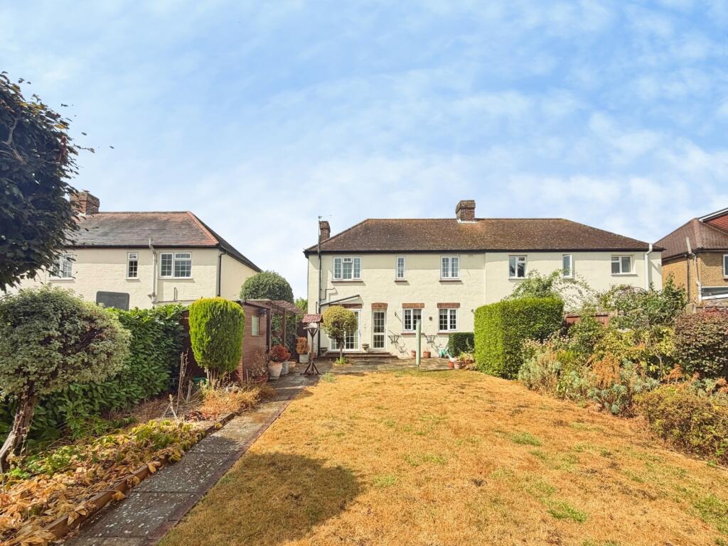 House in Guildford, Westborough - View 4