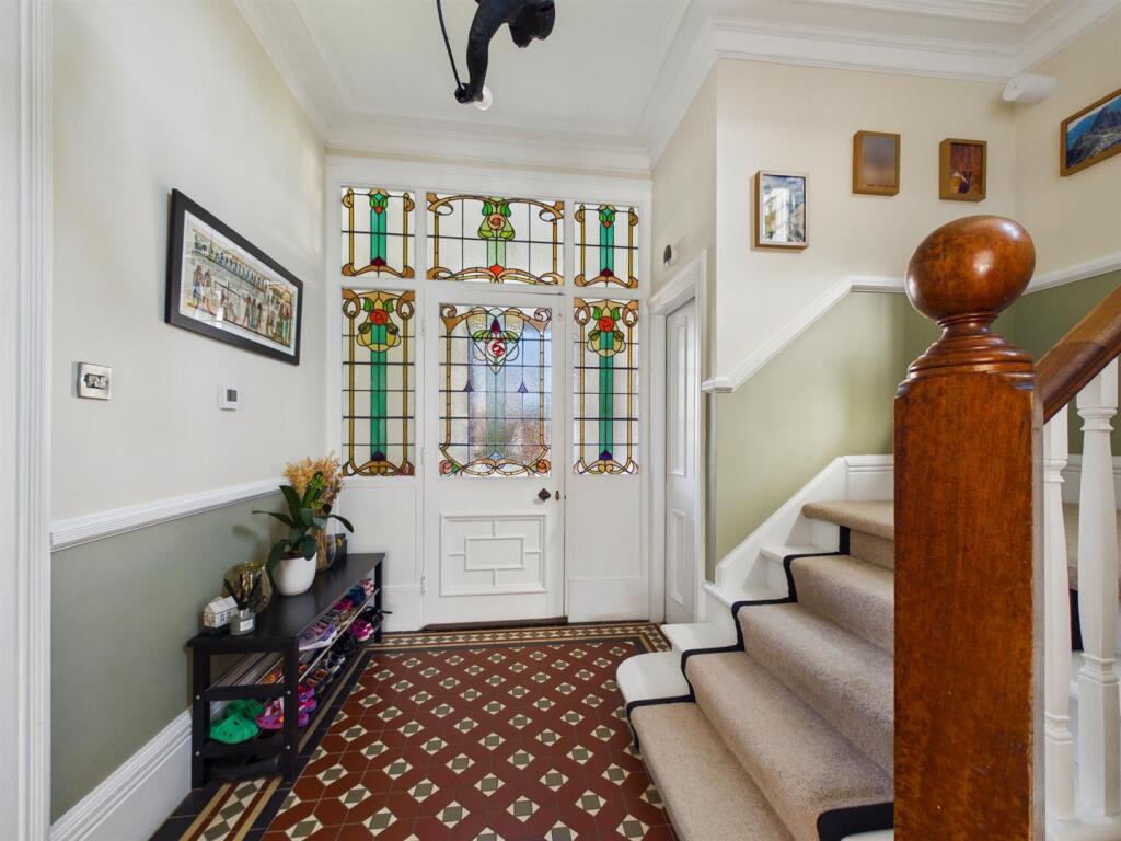 House in Newcastle upon Tyne - View 4