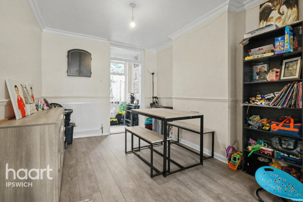 House in Ipswich, Suffolk - View 5