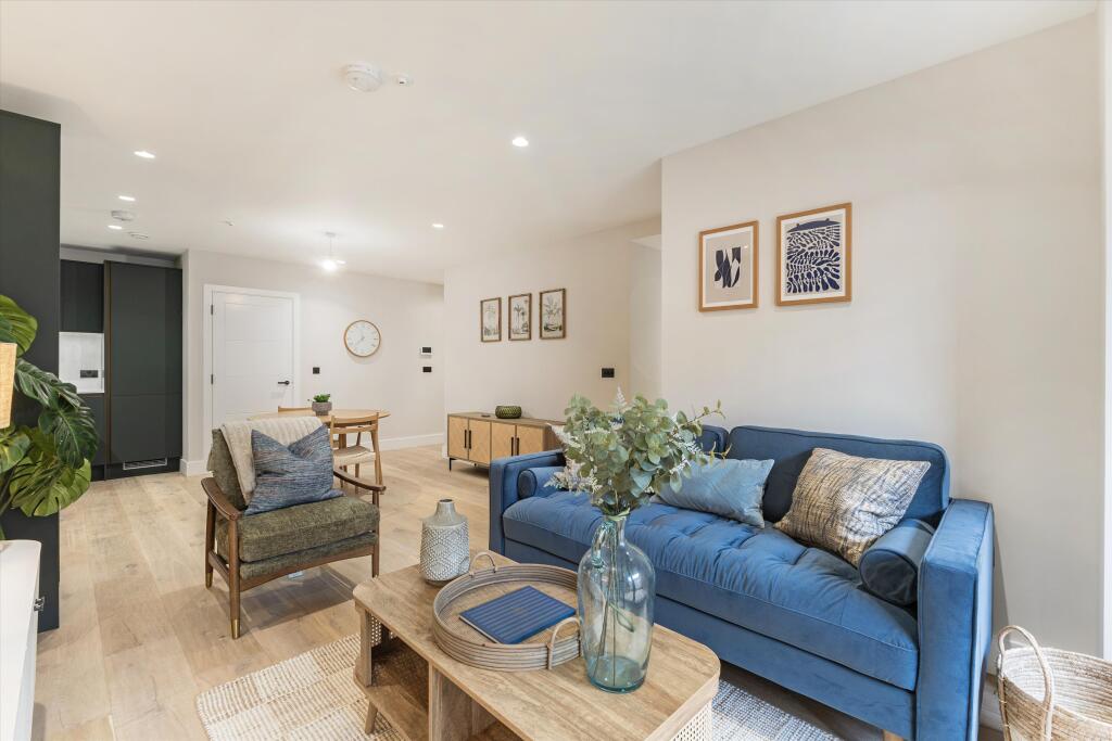 Main image of property: Beverley Waterside, Priests Bridge, Barnes, London, SW14