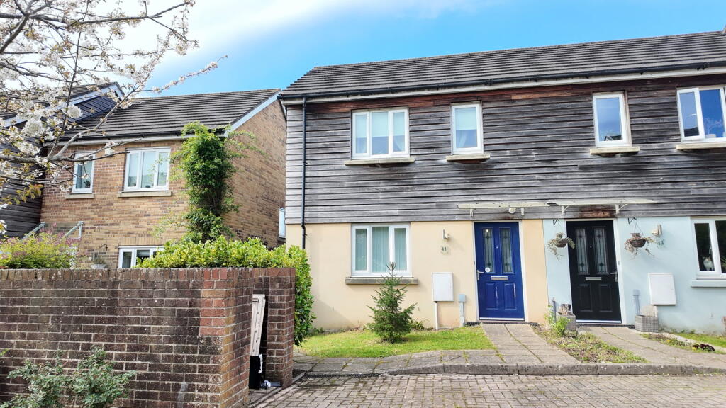 Main image of property: Frobisher Road, Newton Abbot, TQ12 4HT