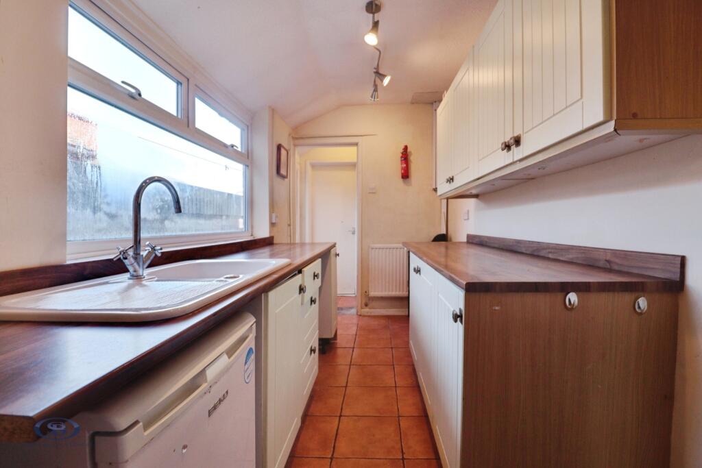House in Stoke-on-Trent - View 5