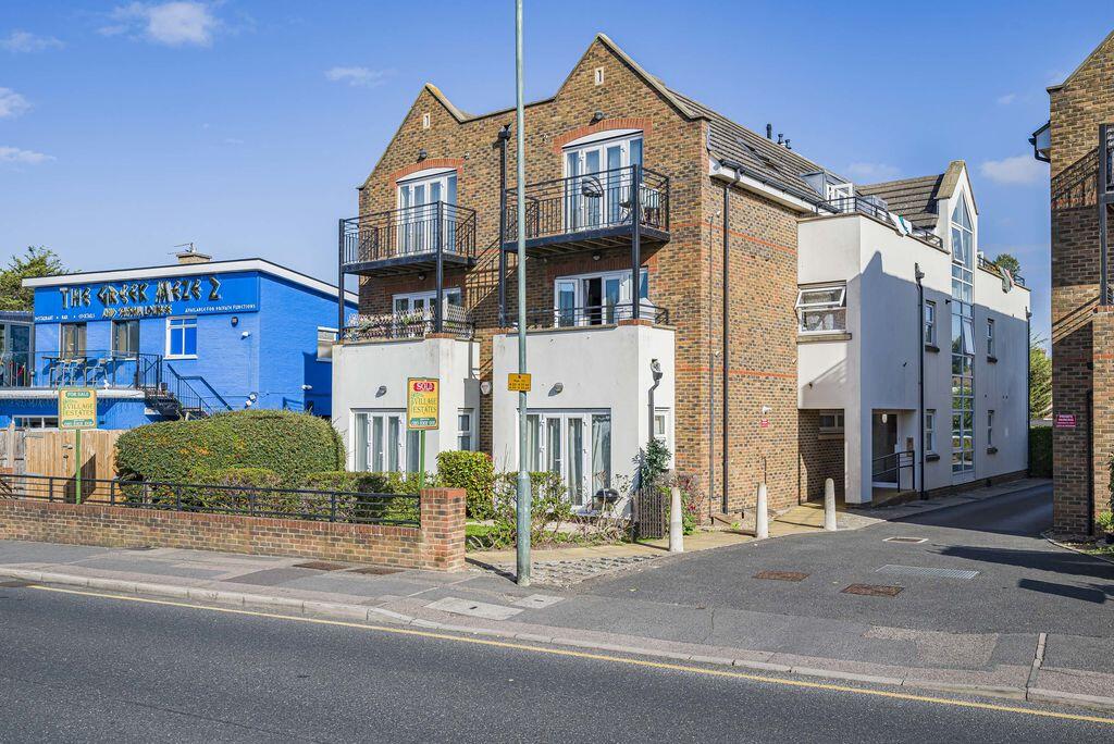 Main image of property: 297 Main Road, Sidcup