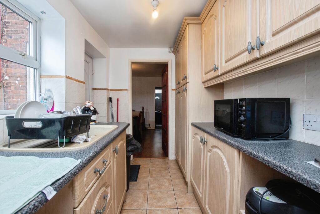 House in Ashfield, Sutton in Ashfield, Nottinghamshire - More