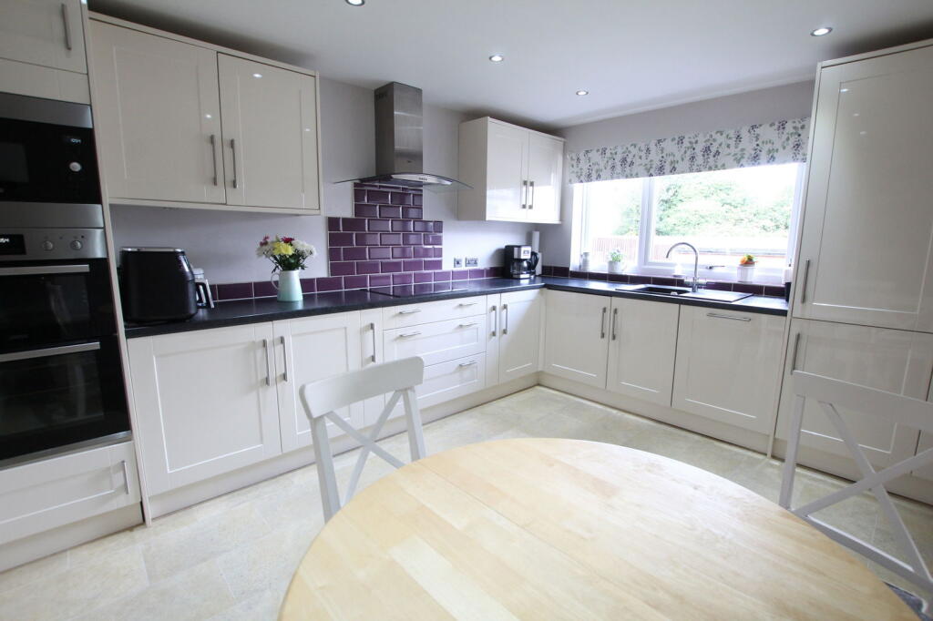 Waresley Road, Gamlingay, Sandy, SG19 3EH photo 3