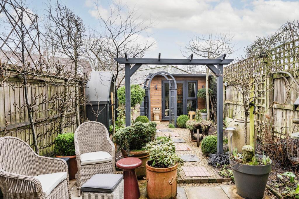 House in West Oxfordshire, Chipping Norton - View 4
