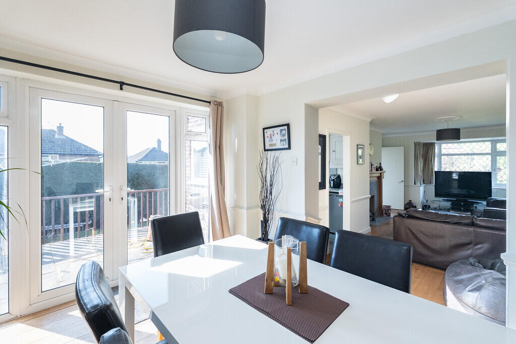 House in Redhill - View 4