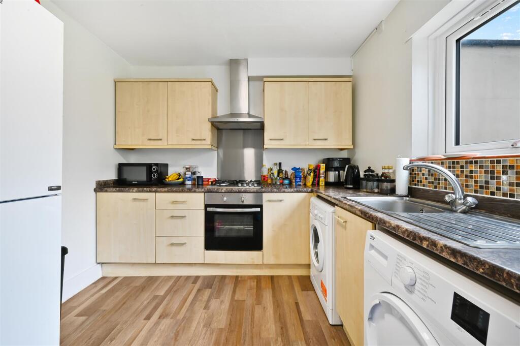 House in London, Merton - View 4
