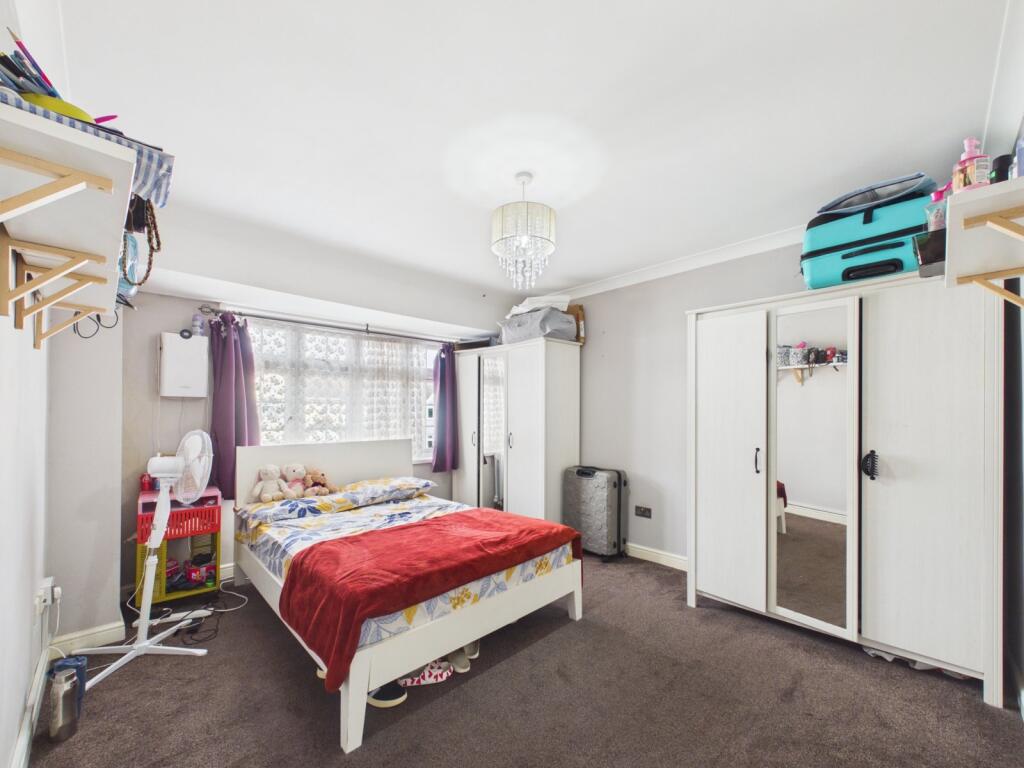 House in Twickenham - View 4