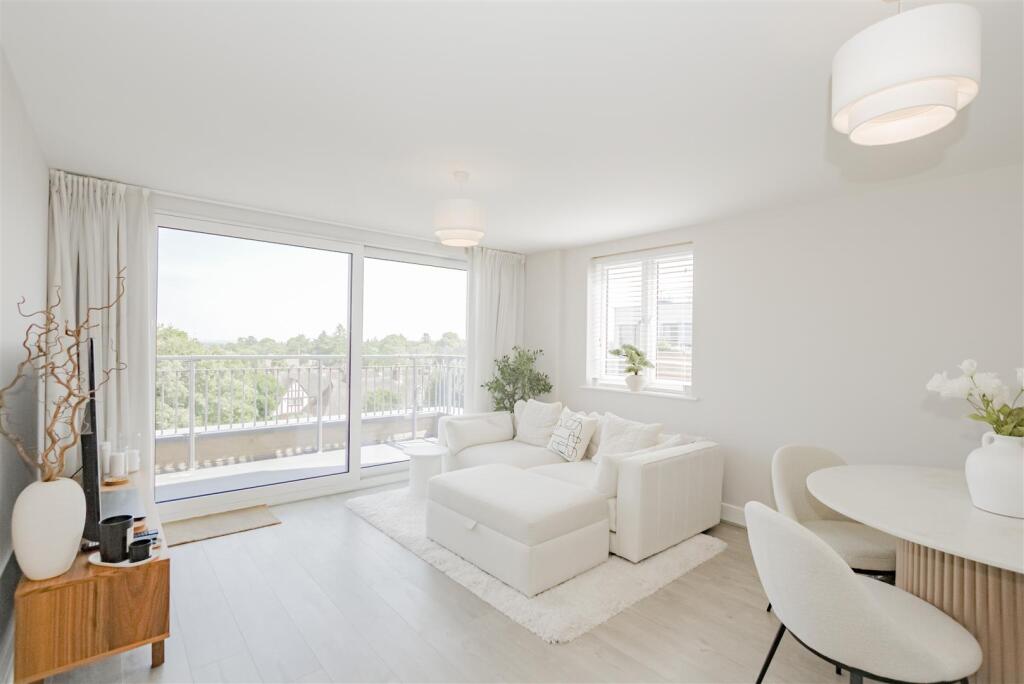 Apartment in London, Foots Cray Estate, North Cray - More