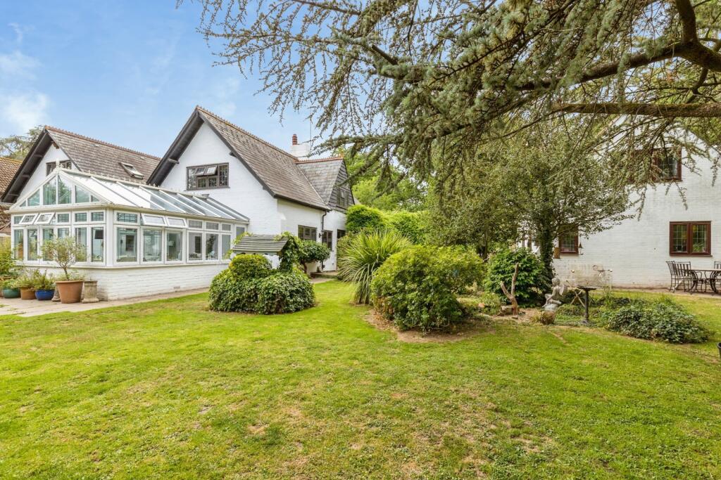 Main image of property: Peeks Brook Lane, Horley, Surrey, RH6