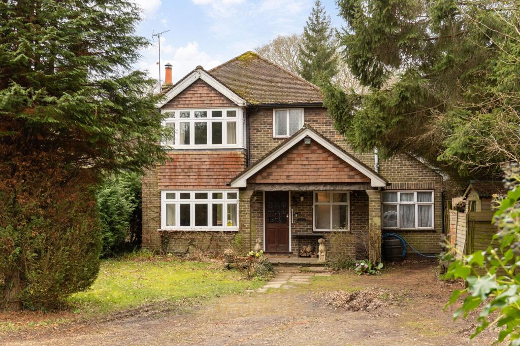 Main image of property: Effingham Road, Copthorne, RH10