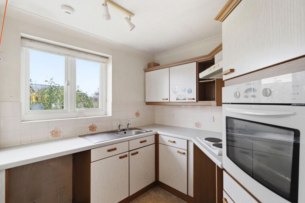 Apartment in Warrington - View 3
