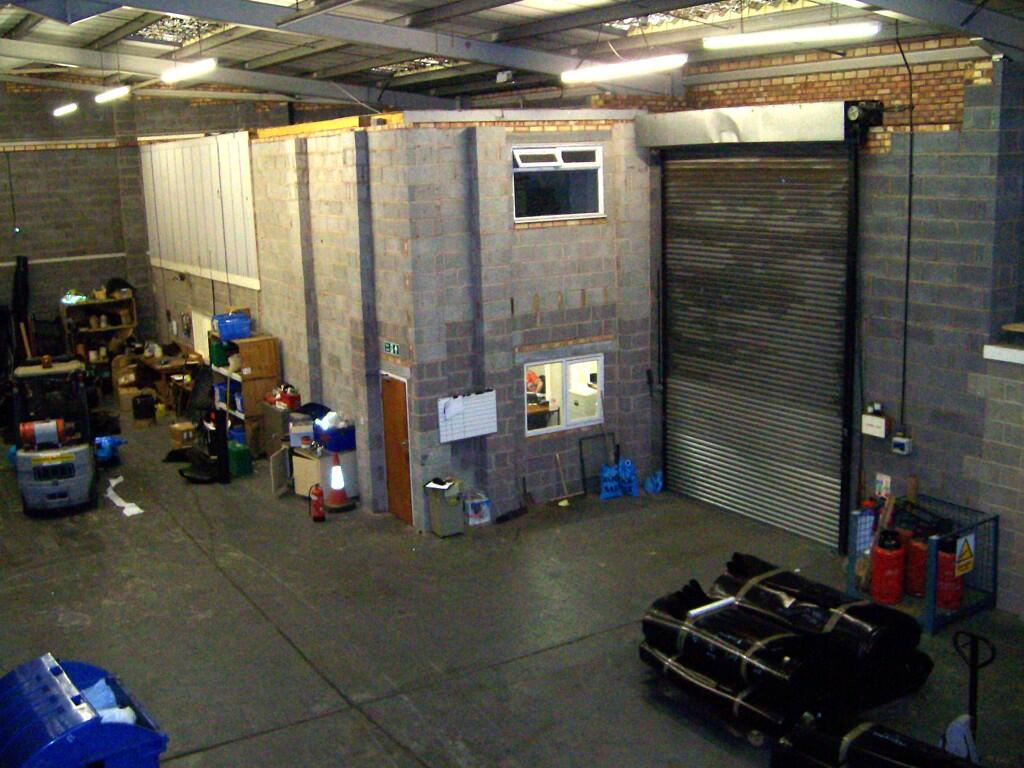 Photo 3