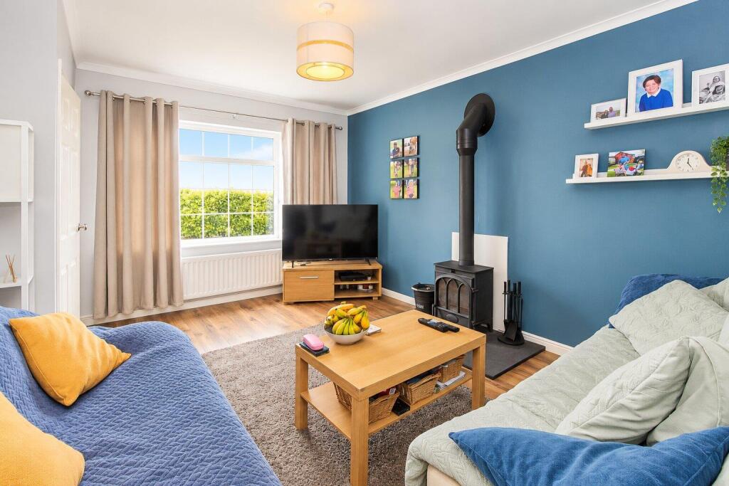 House in Wakefield - View 5