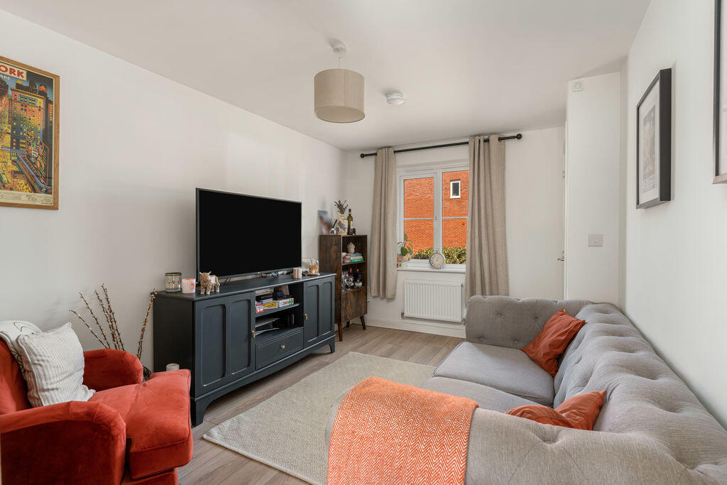 House in Cherwell, White Horse Meadows, Banbury - View 5