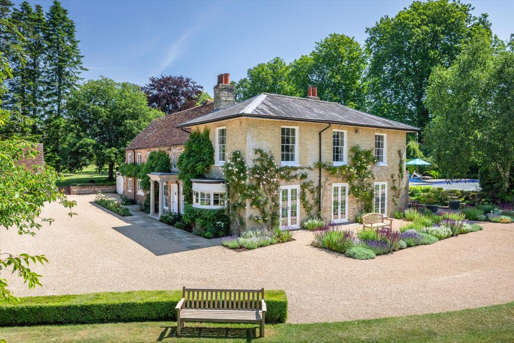 Main image of property: Ashton Lane, Bishops Waltham, Southampton, SO32