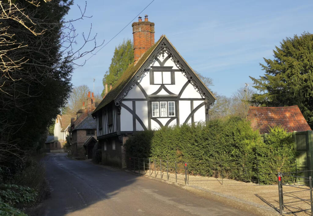 2-bed semi-detached on The Street, Canterbury, £375,000