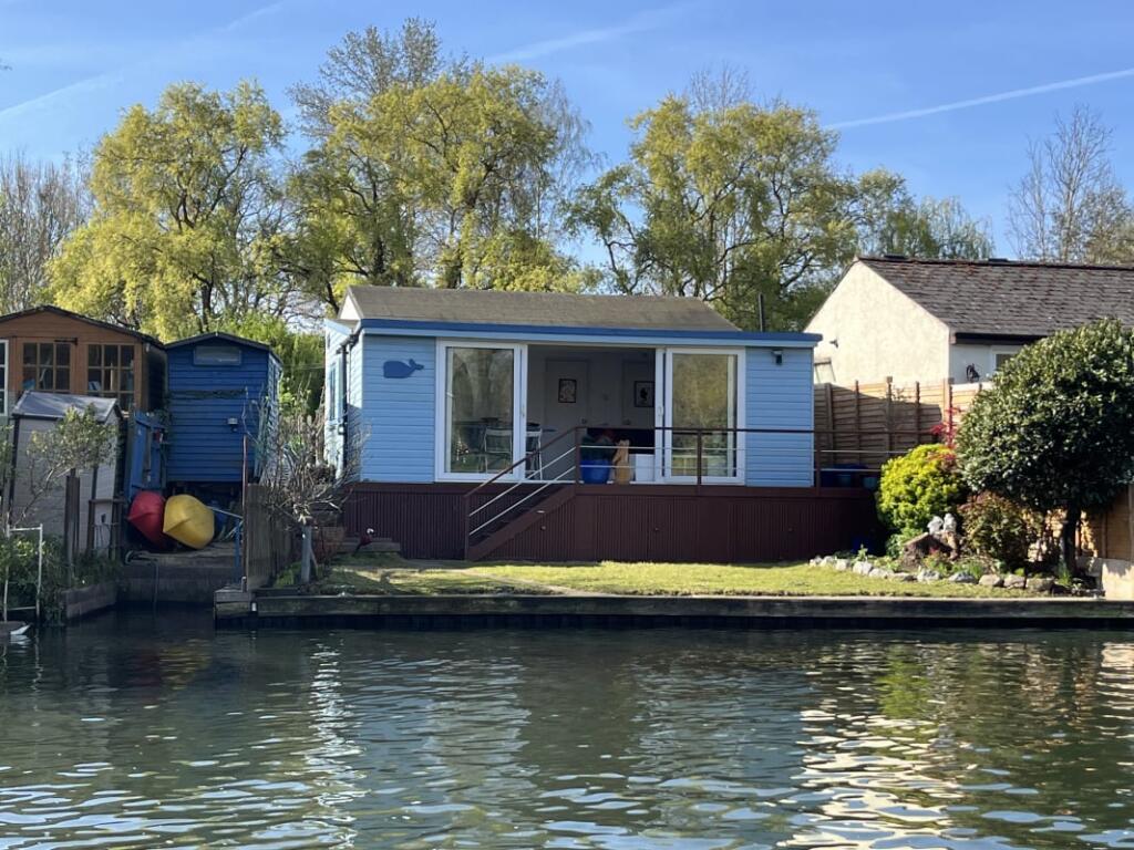 Main image of property: Garricks Ait, Hampton, TW12