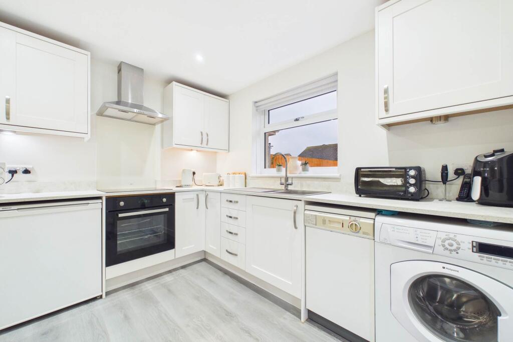 Hobart Quadrant, Cambusnethan, Wishaw photo 3
