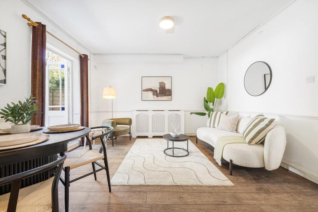 Apartment in London, Blenheim Gardens Estate, Brixton - View 5