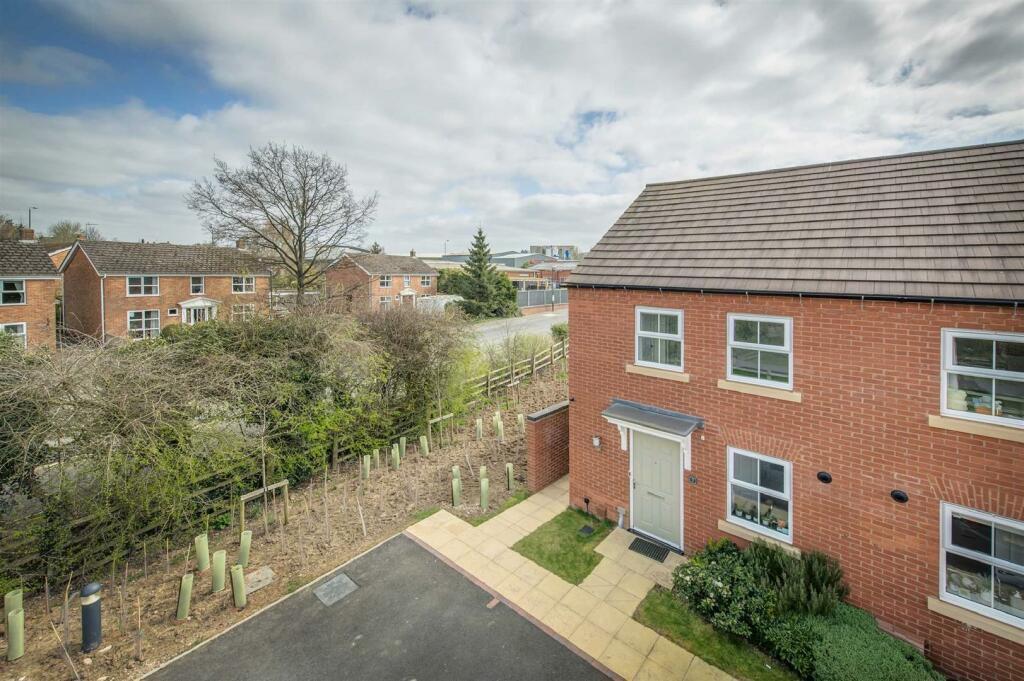 Main image of property: Etches Row, Ashbourne DE6 1TT